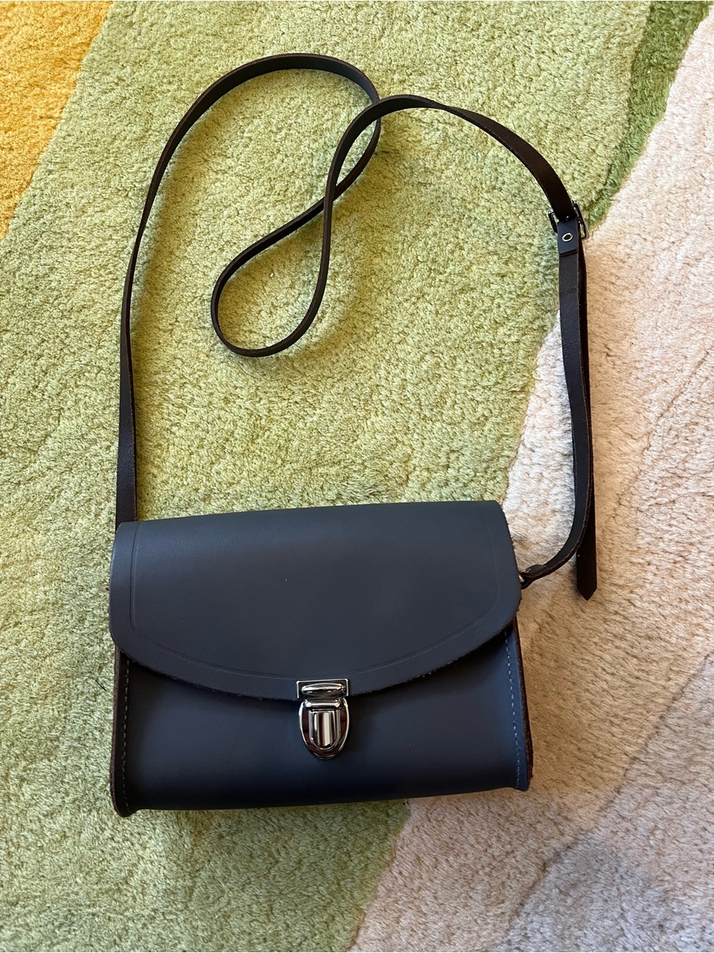 Canbridge Satchel Compant Classic Gray Leather Crossbody Bag